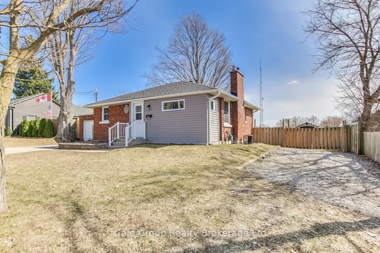 804 Anne Street photo 3