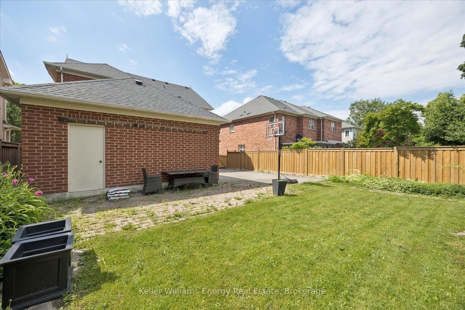 63 McBeth Place photo 47