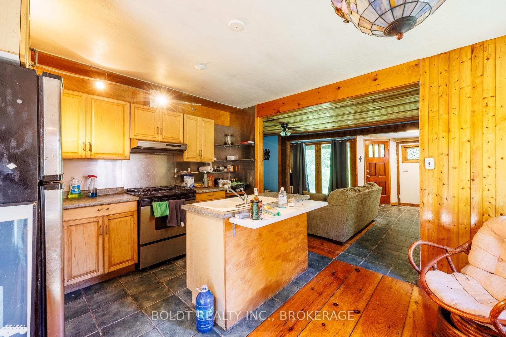 10569 Maplewood Drive photo 9