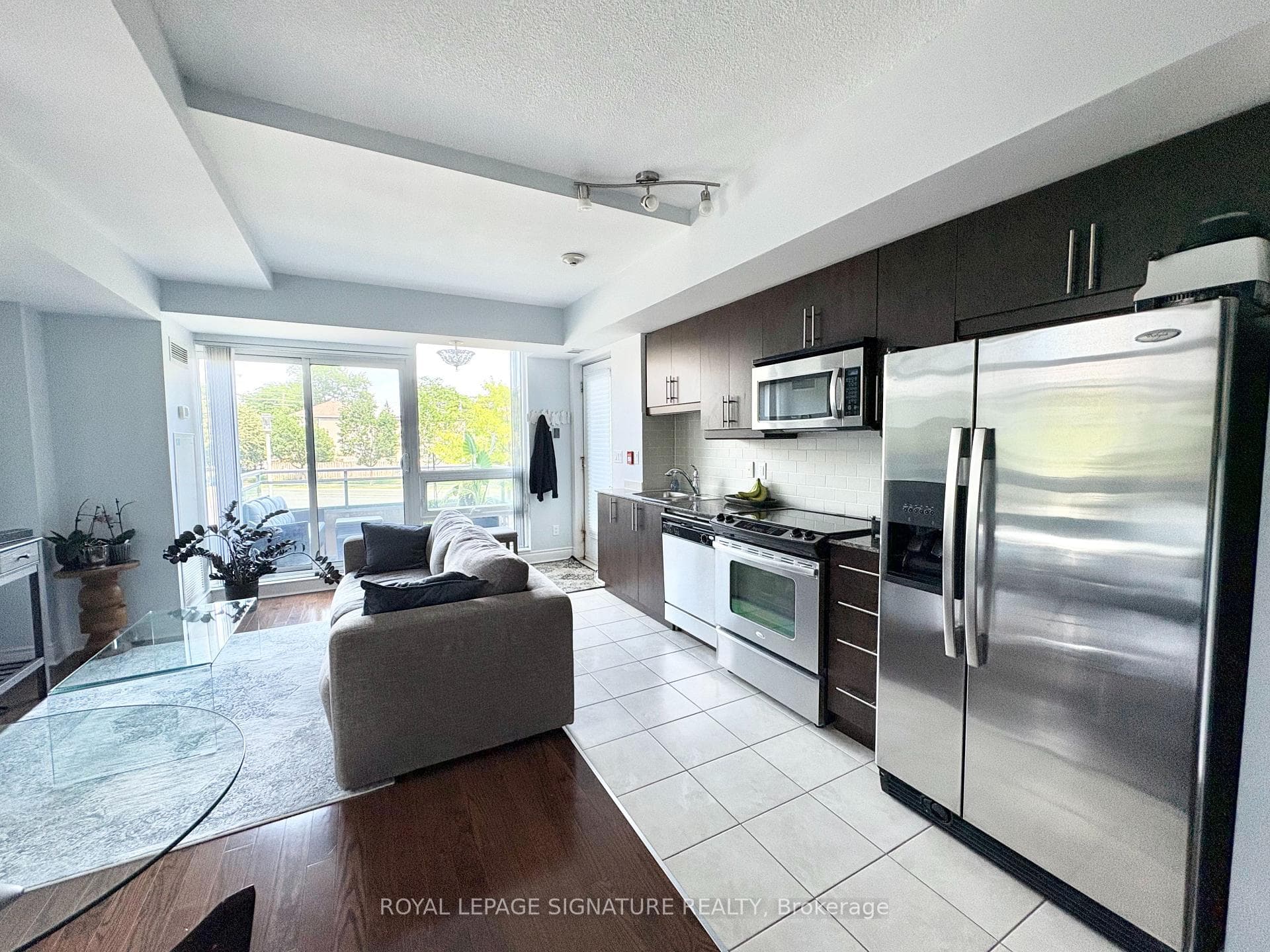 31 Olive Avenue Unit 211 photo 6