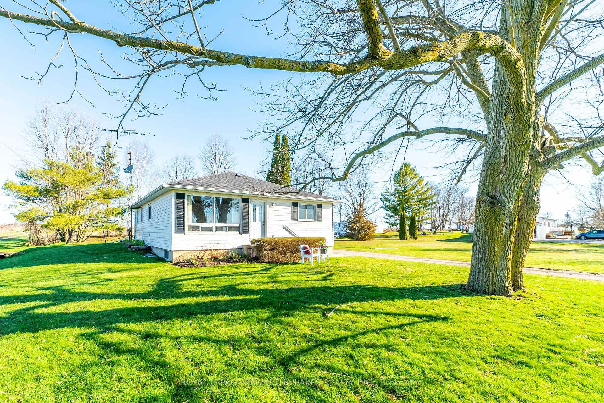 536 Cambray Road photo 2