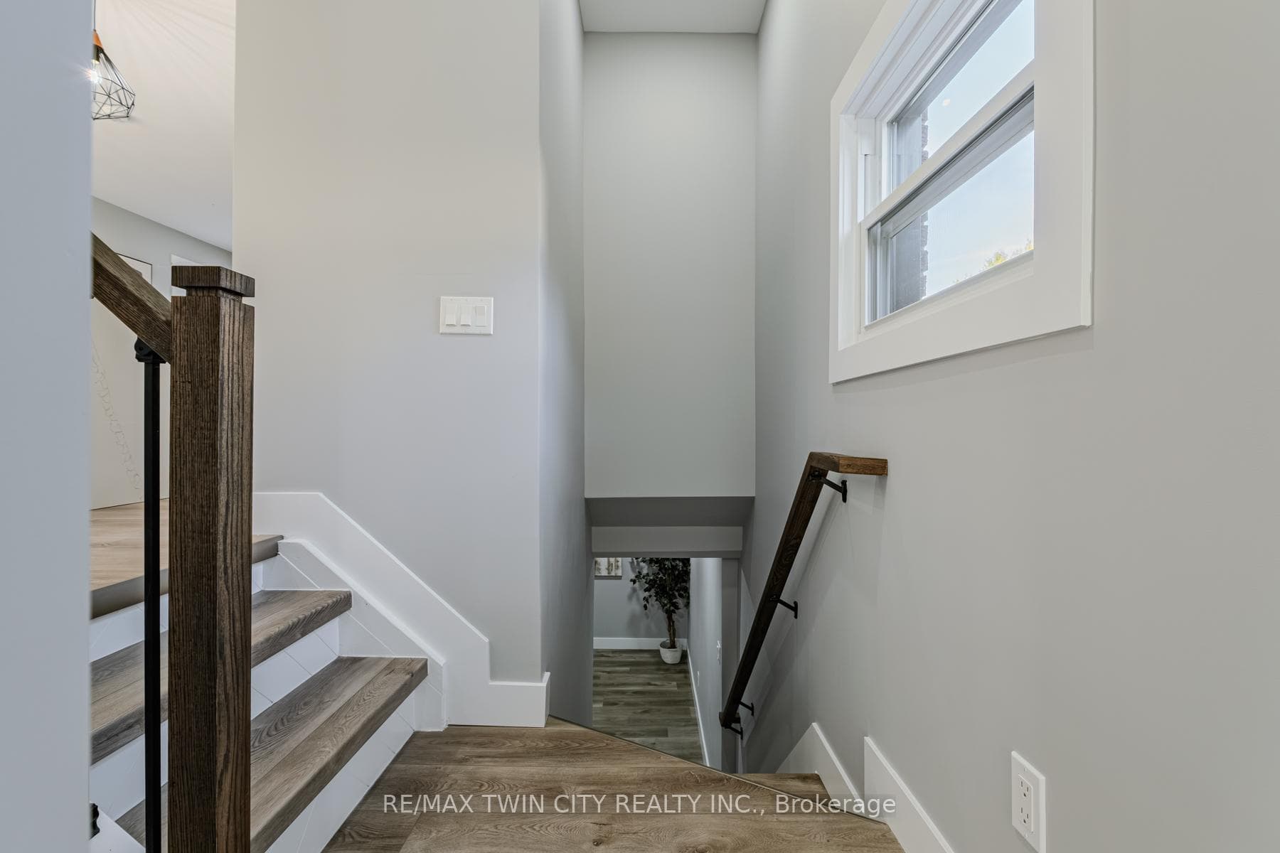 14 Montour Place photo 27
