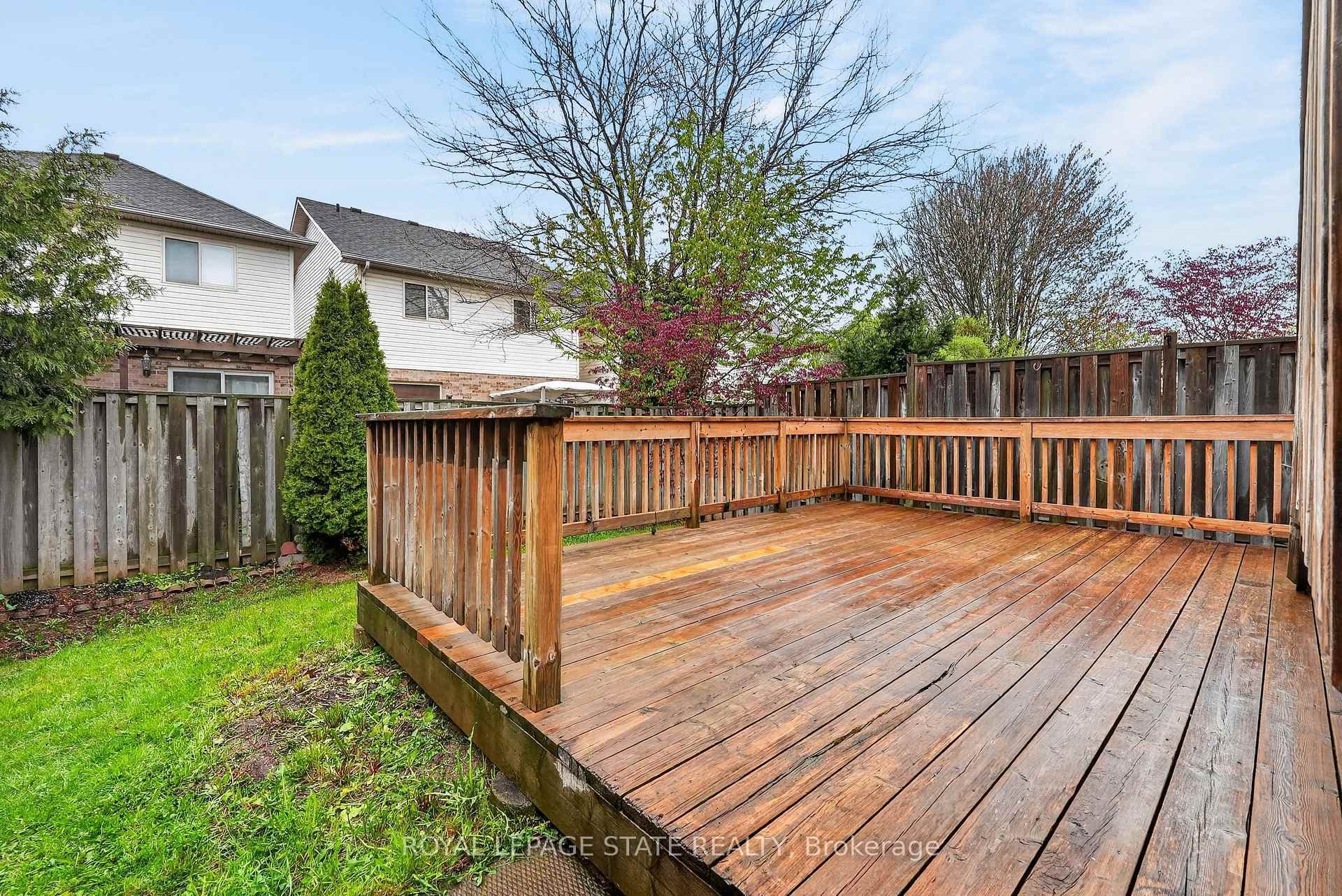 41 Kenyon Crescent photo 35