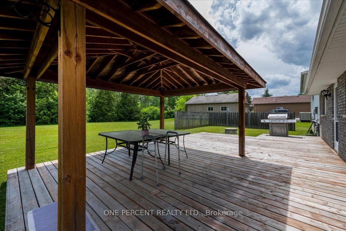 1235 Gilford Road photo 30