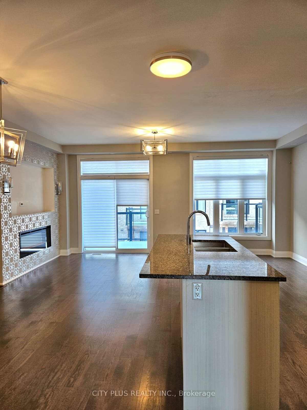 Open Concept w/ Terrace