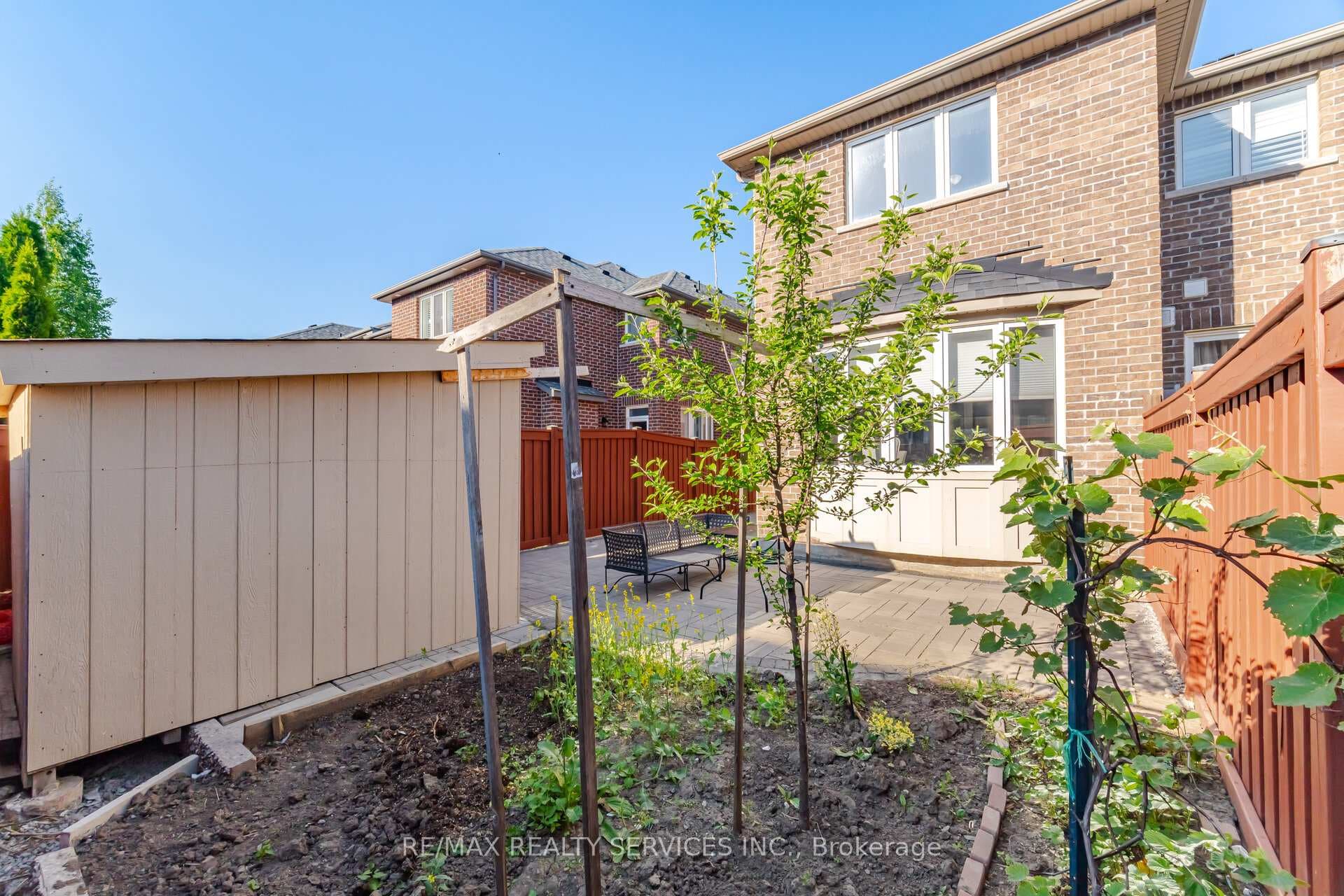 118 Tundra Road photo 44