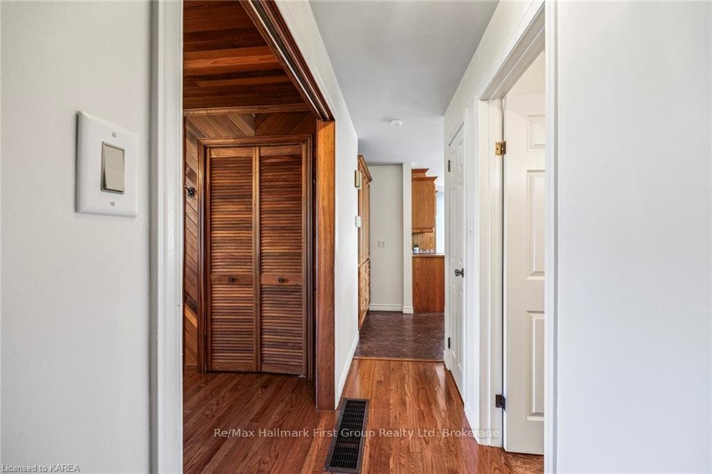 3453 PRINCESS Street photo 24