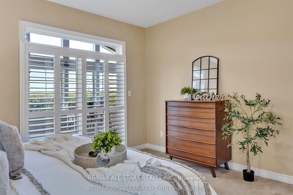 25 Sylvester Drive photo 17