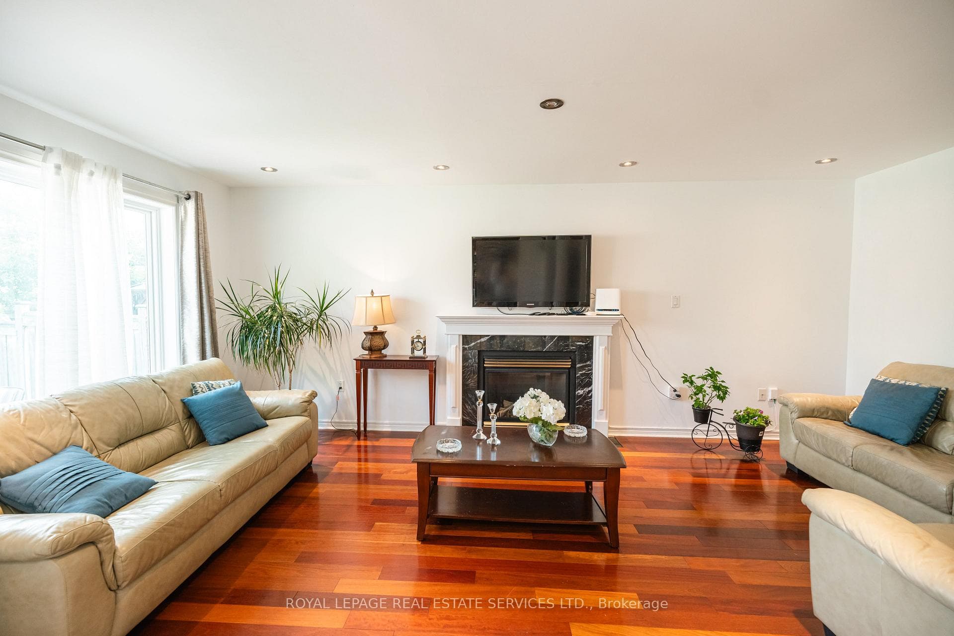 55 Bambi Crescent photo 15