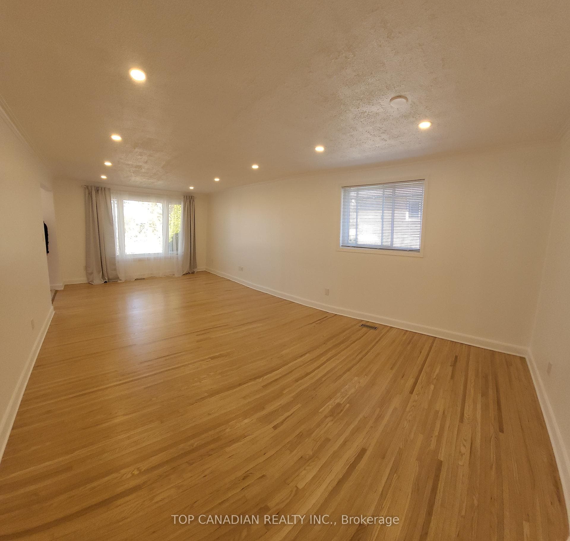 744 Botany Hill Crescent Unit Main photo 17