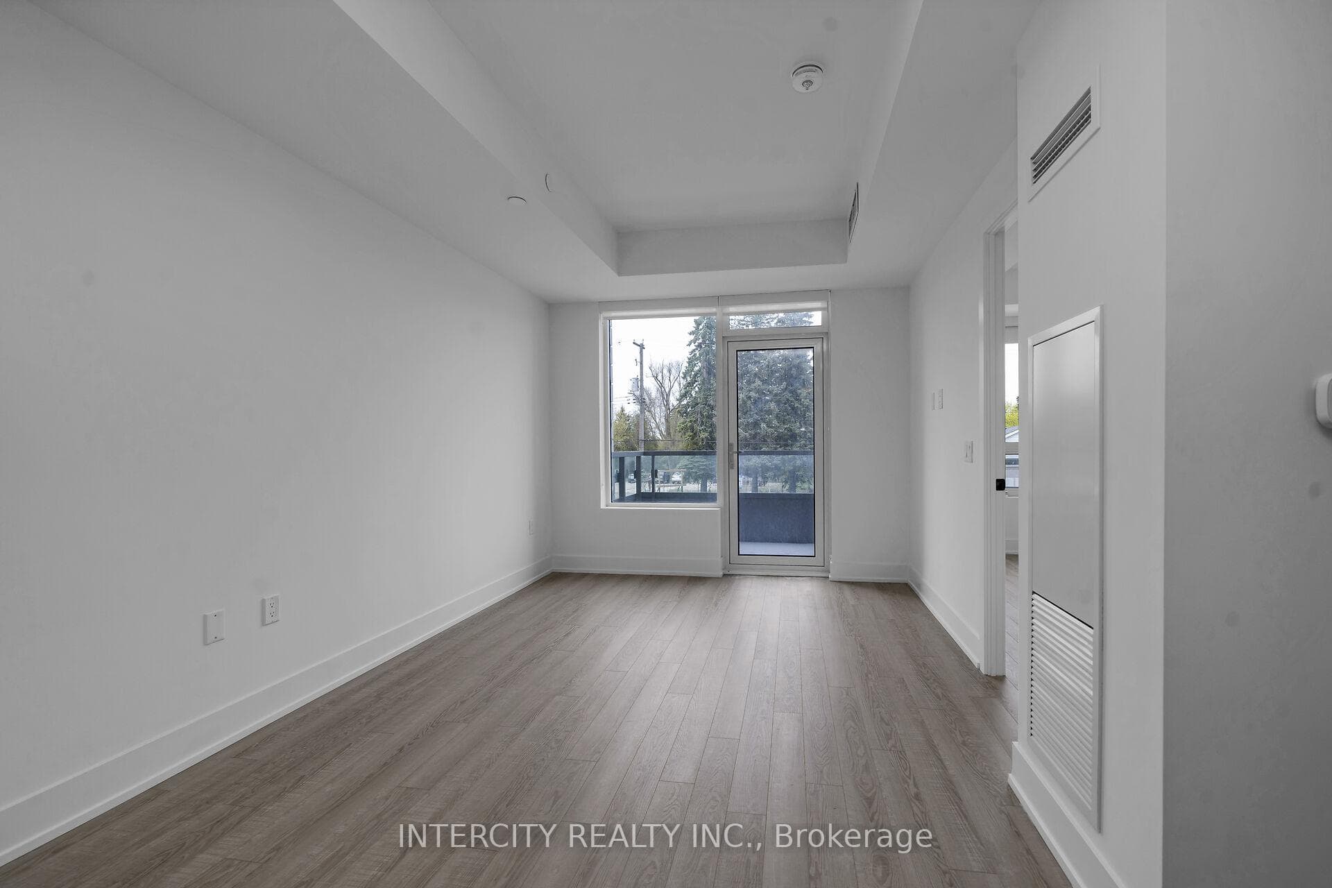 2075 King Road Unit 230 photo 17