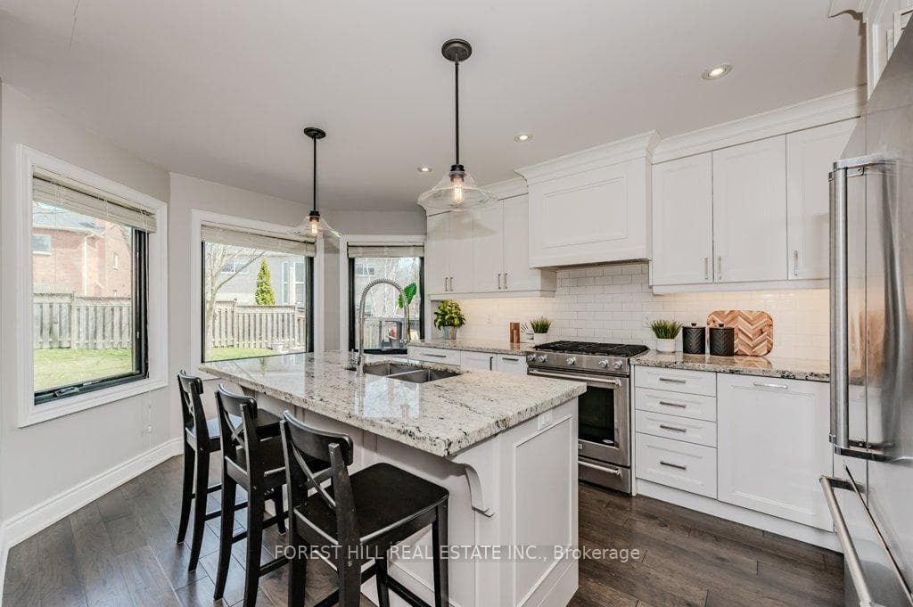 29 Fernbrook Crescent photo 11
