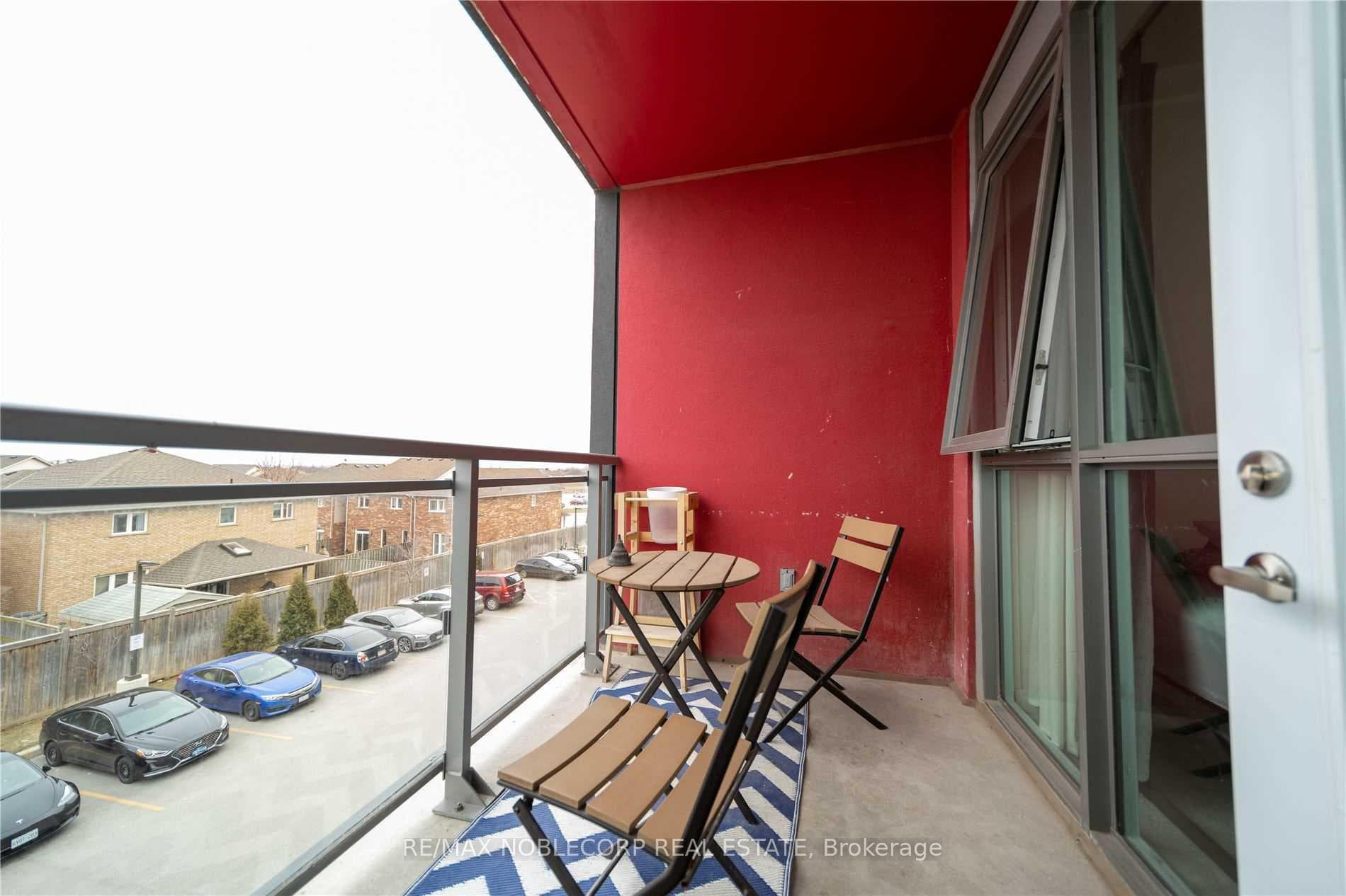5260 Dundas Street Unit C321 photo 19