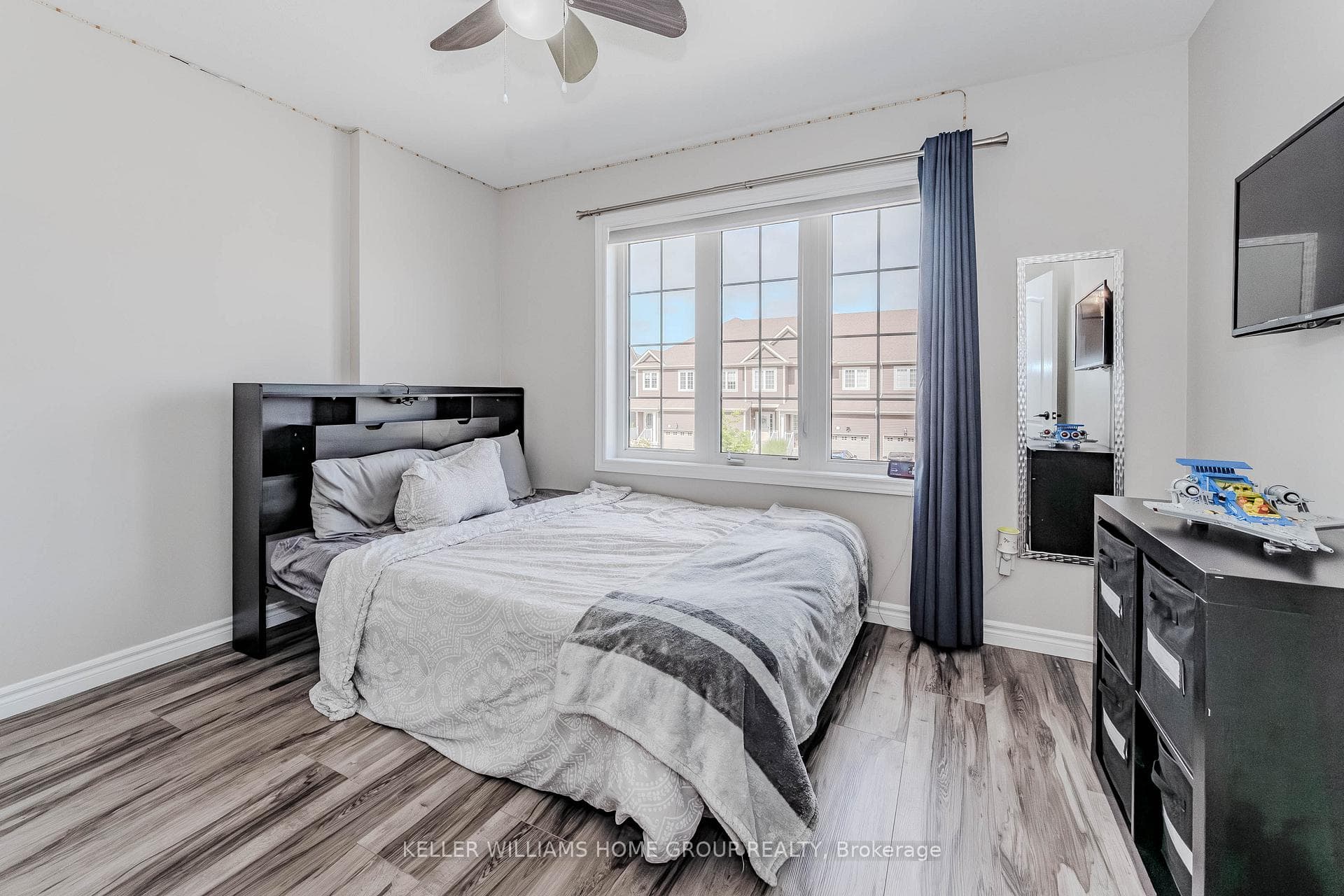 124 Courtney Street photo 21