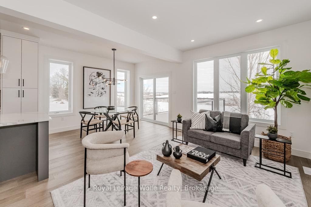 54 Walker Road photo 11
