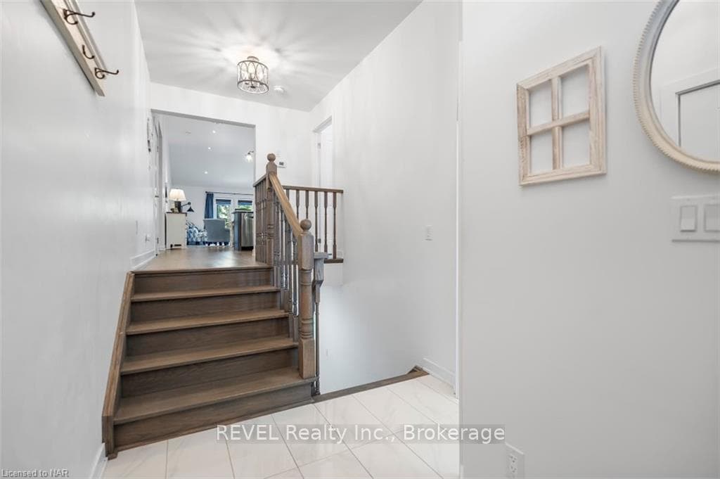 3608 HIBBARD ST Street photo 3