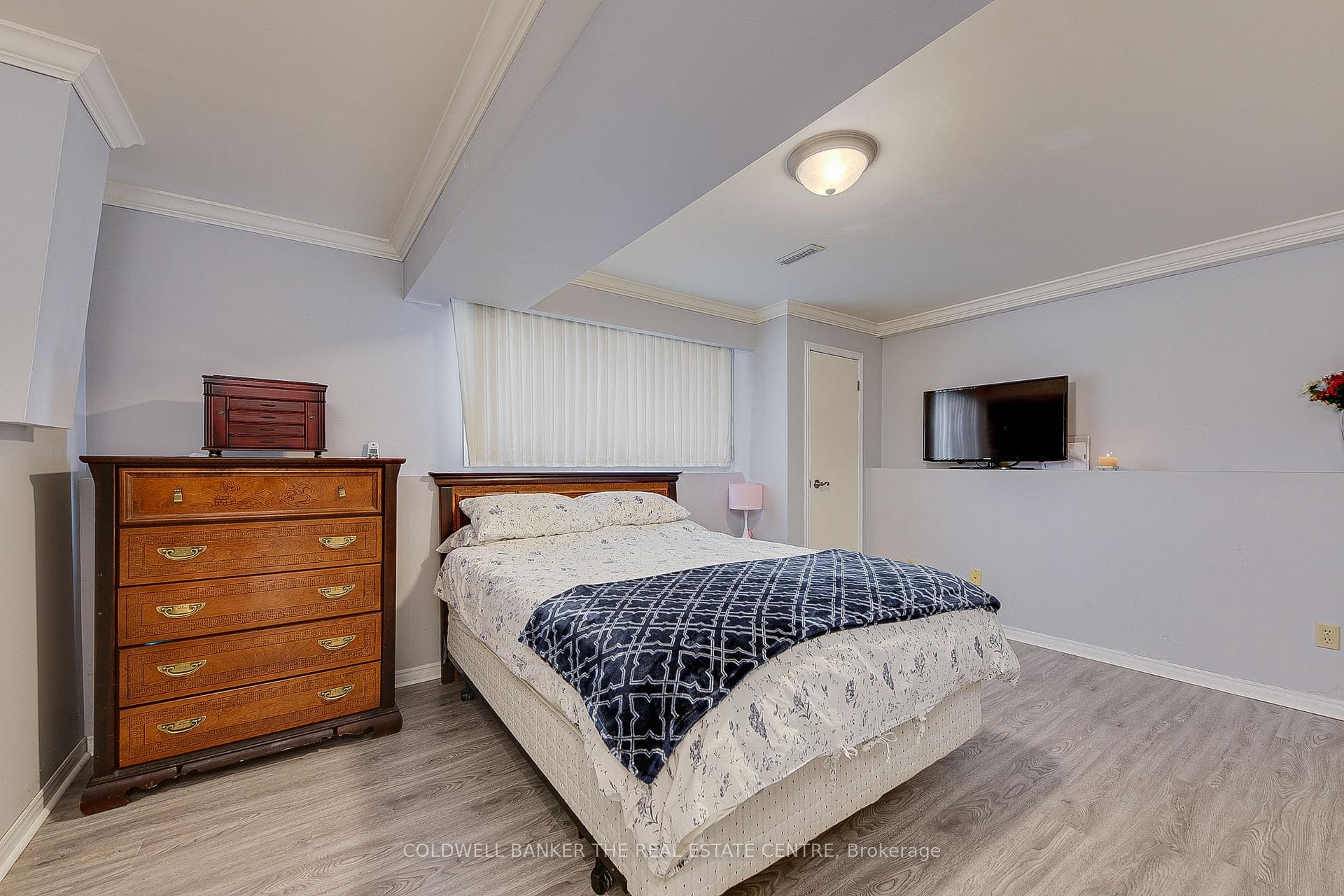 64 Mcconkey Place Unit Lower photo 8