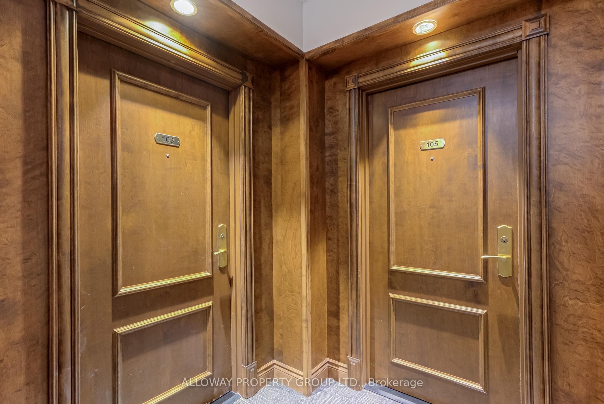 130 Pond Drive Unit 103 photo 3