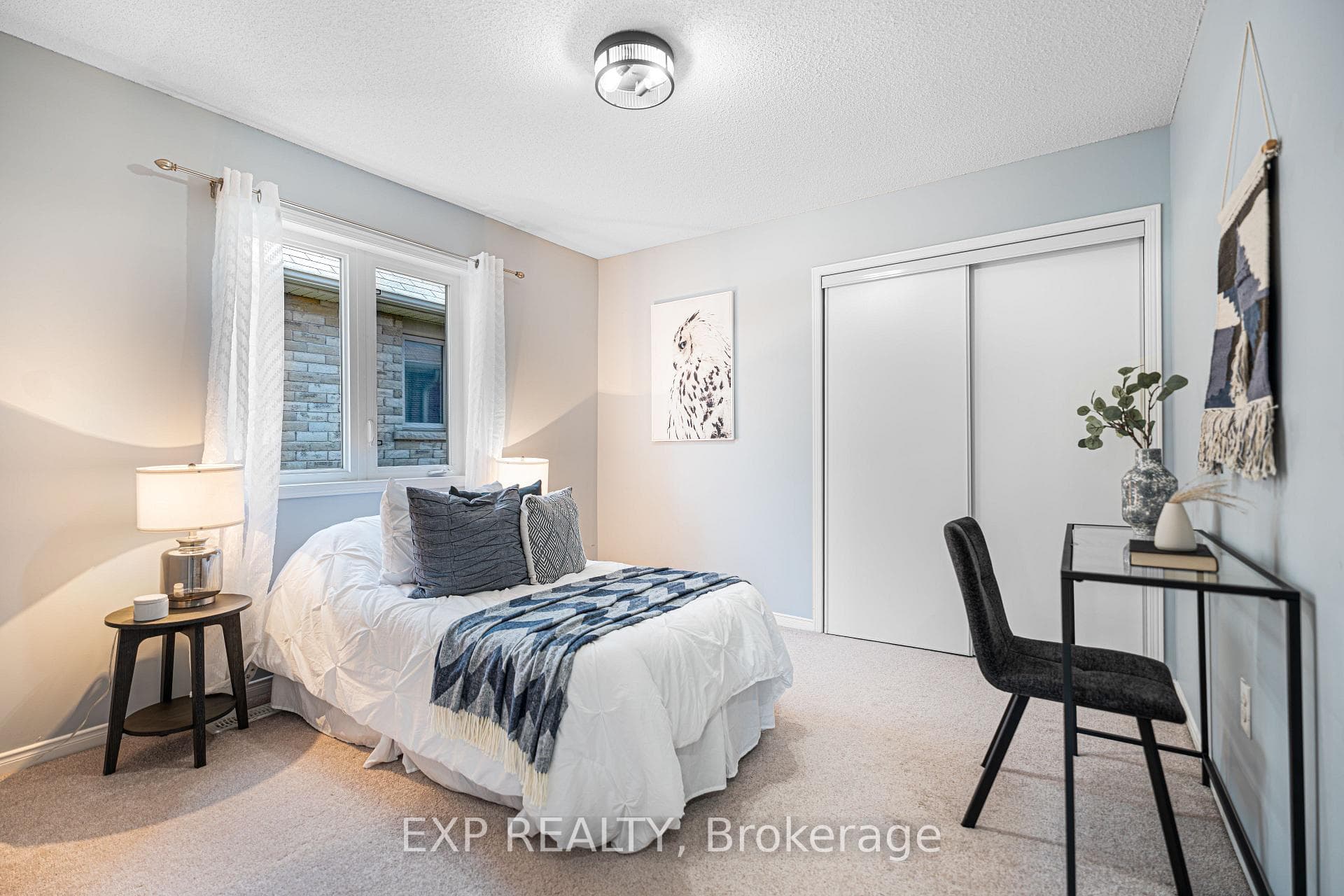 10 Kinrade Crescent photo 32
