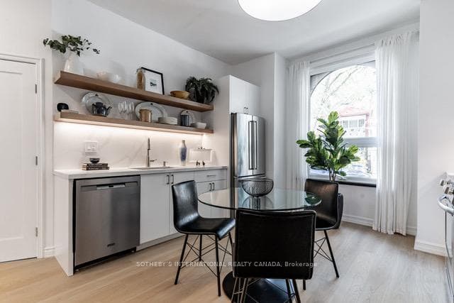 59 Austin Avenue photo 6