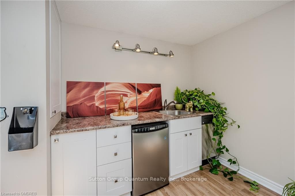 1250 MARLBOROUGH Court Unit 1 photo 27