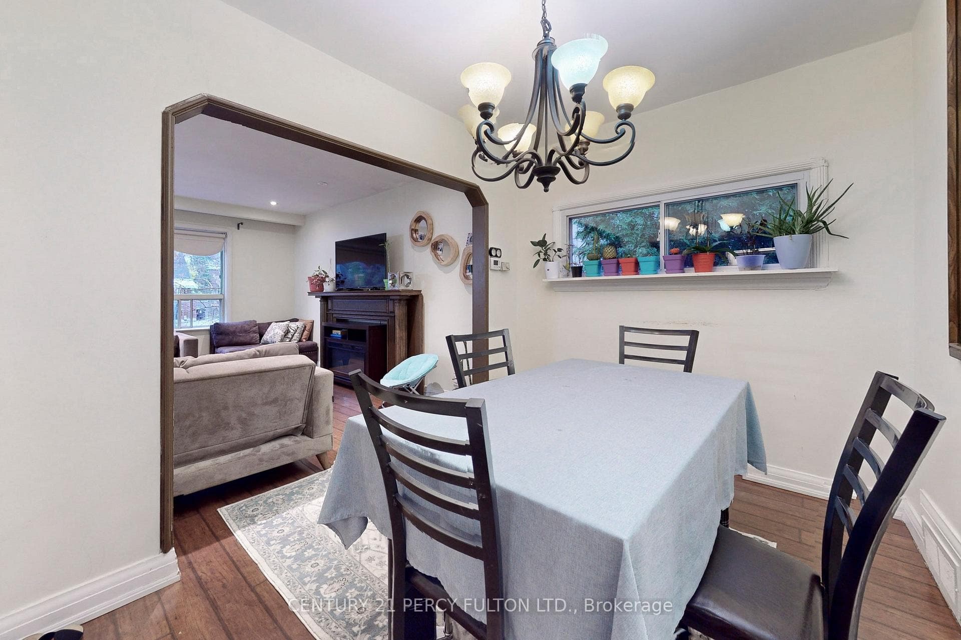 98 Charleswood Drive photo 11