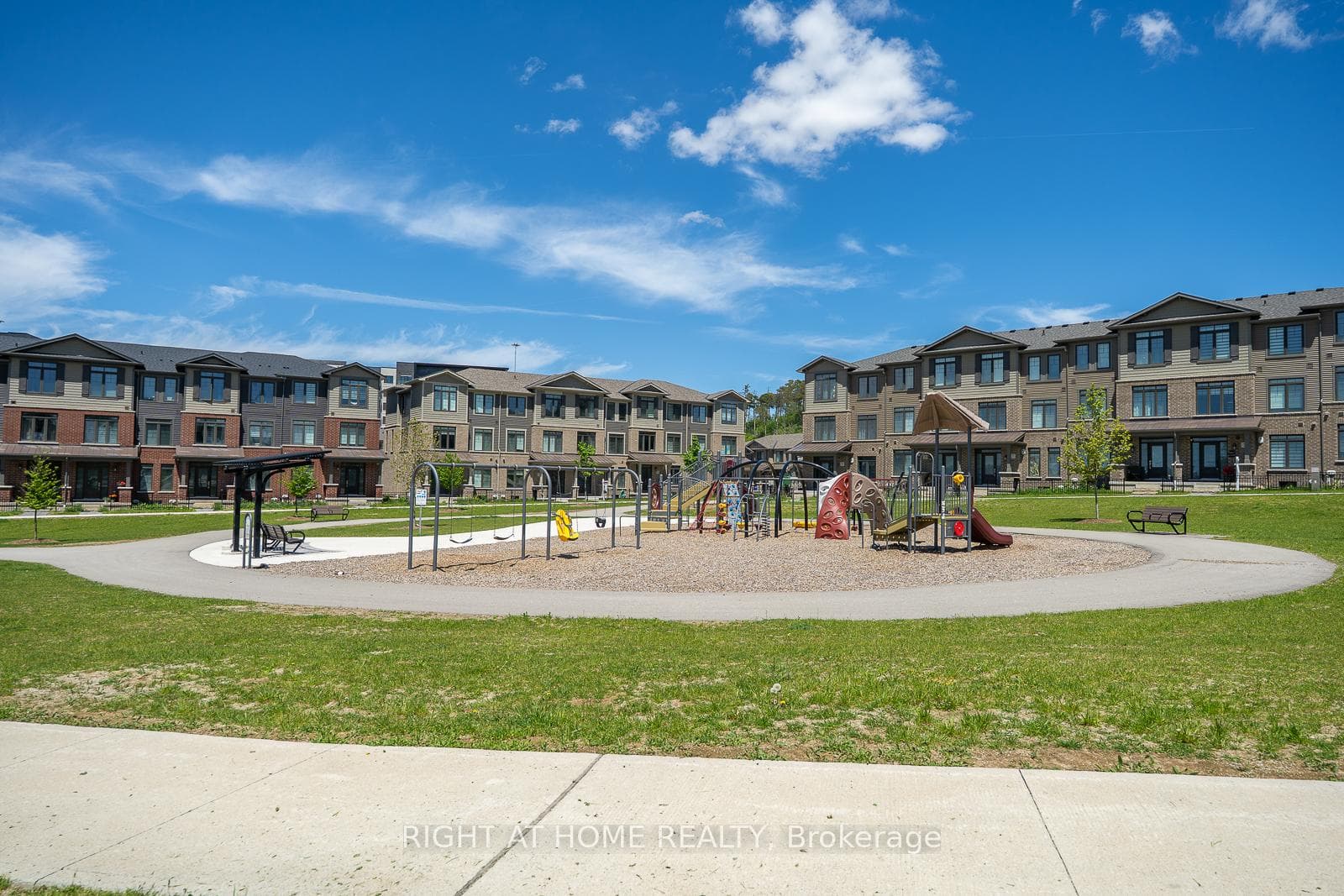 Park, Basketball Court, Tons of stores, 2 min walk