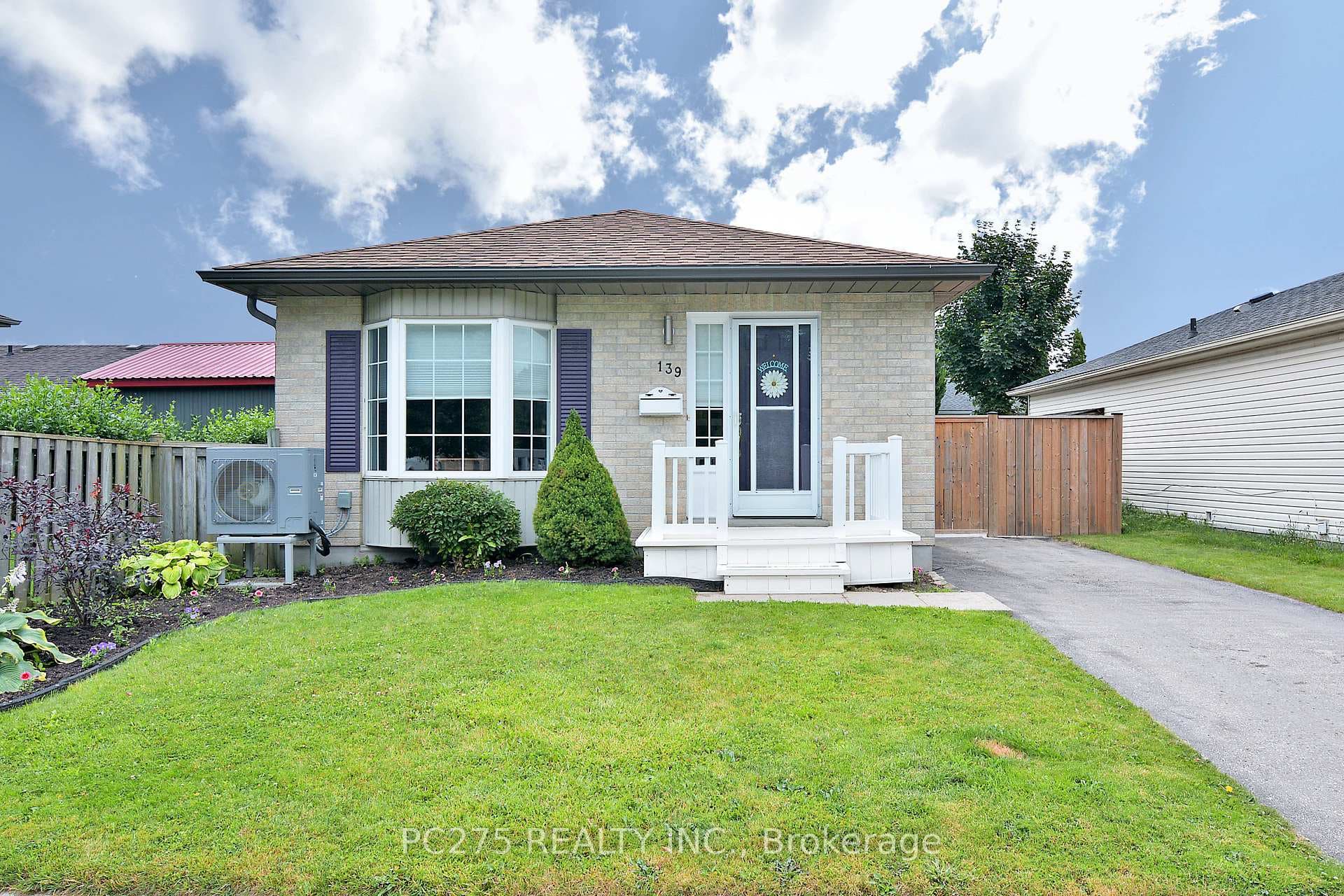 139 Pochard Lane photo 1