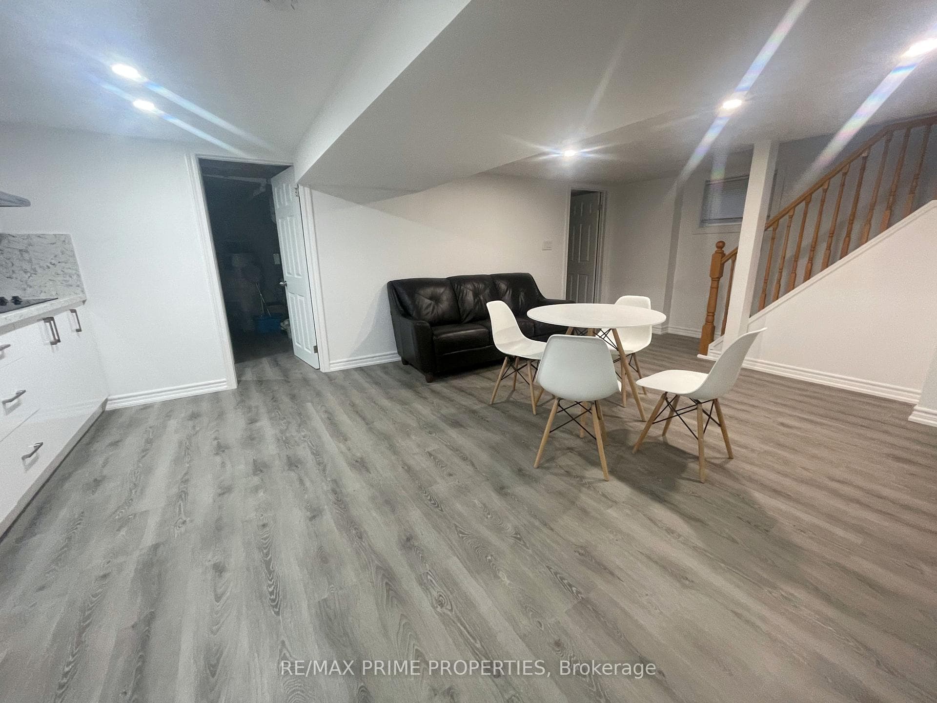 67 Dennett Drive photo 3