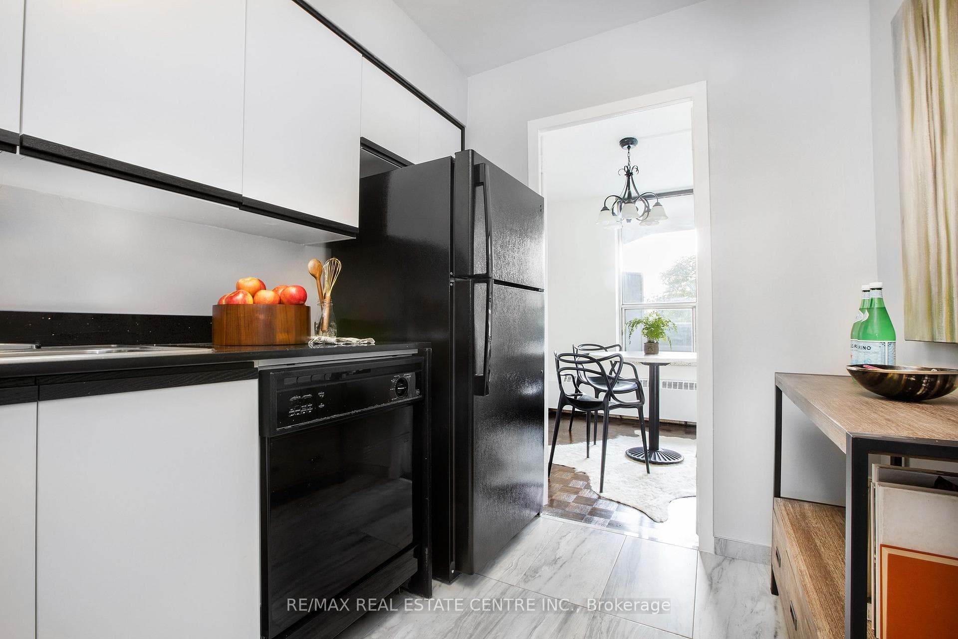 150 Graydon Hall Drive Unit 101 photo 15