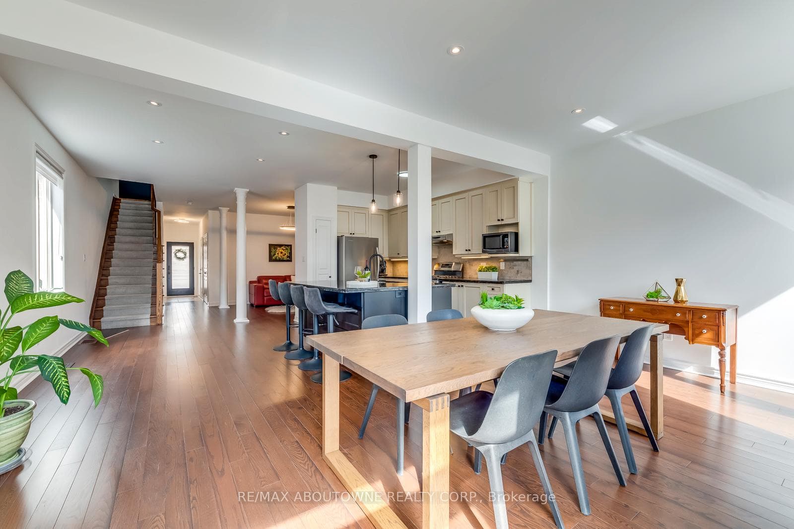 2034 Elmgrove Road photo 15