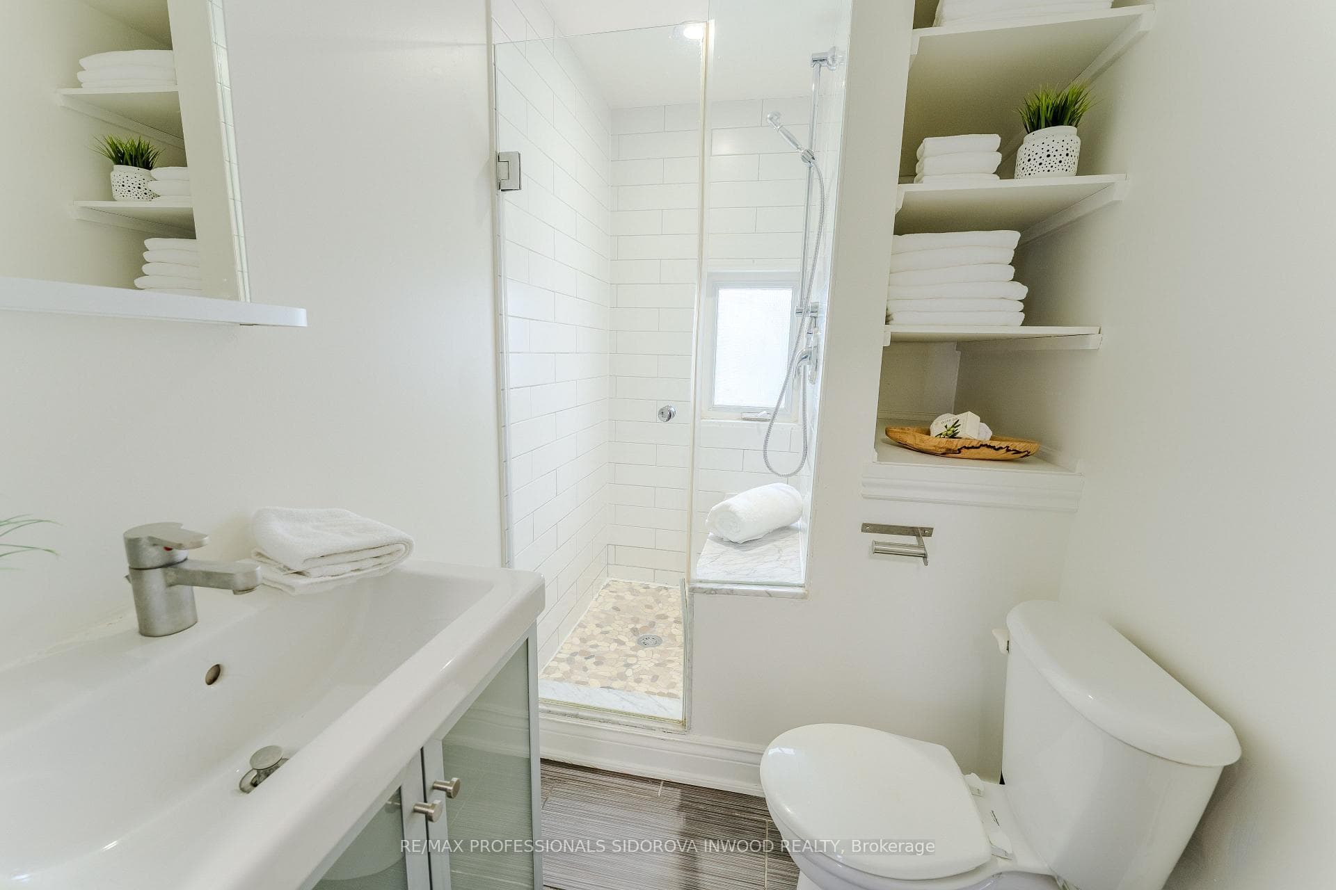 57 Symington Avenue photo 12