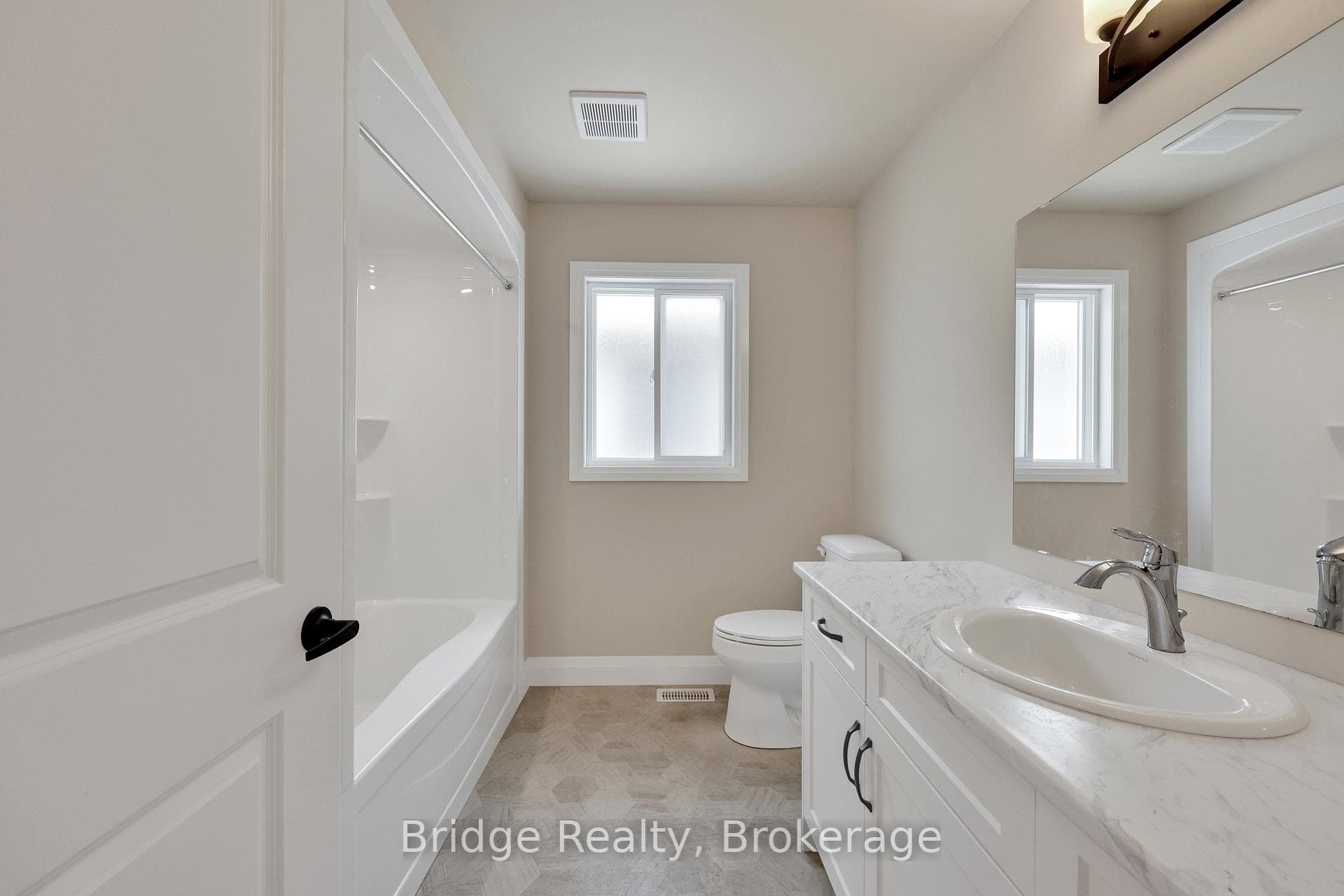 66 Cash Crescent photo 21