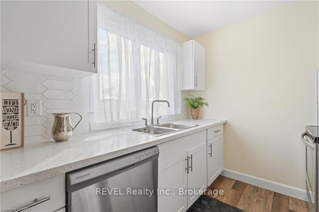 71 HAGEY Avenue Unit 2 photo 15