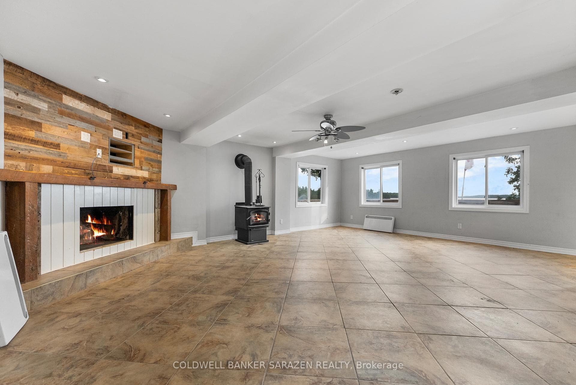 356 Echo Point Road photo 12
