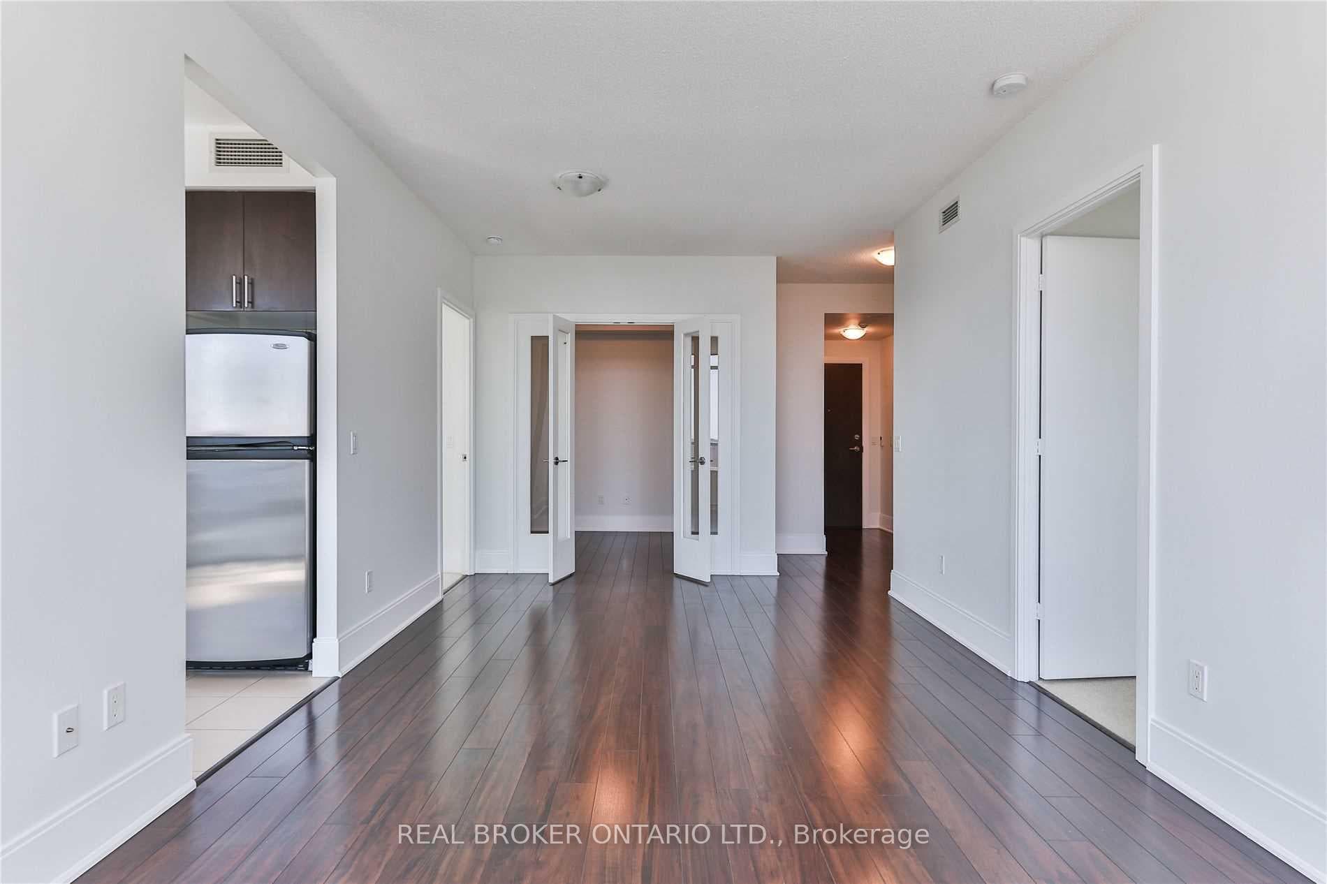181 Wynford Drive Unit 1704 photo 2