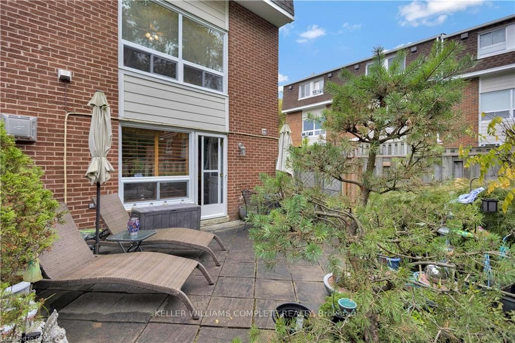 90 ANN Street photo 36
