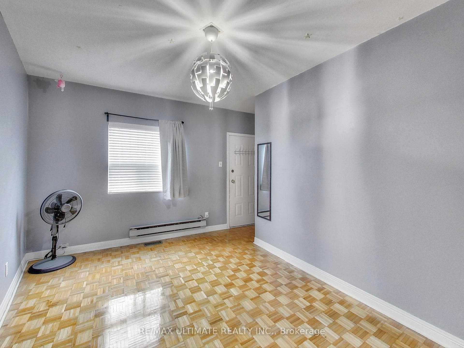 1584 Dundas Street Unit Apt #2 photo 11