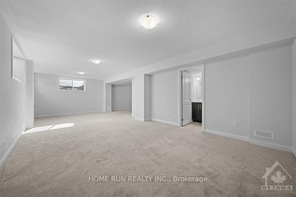 1022 PARABOLICA Way photo 29