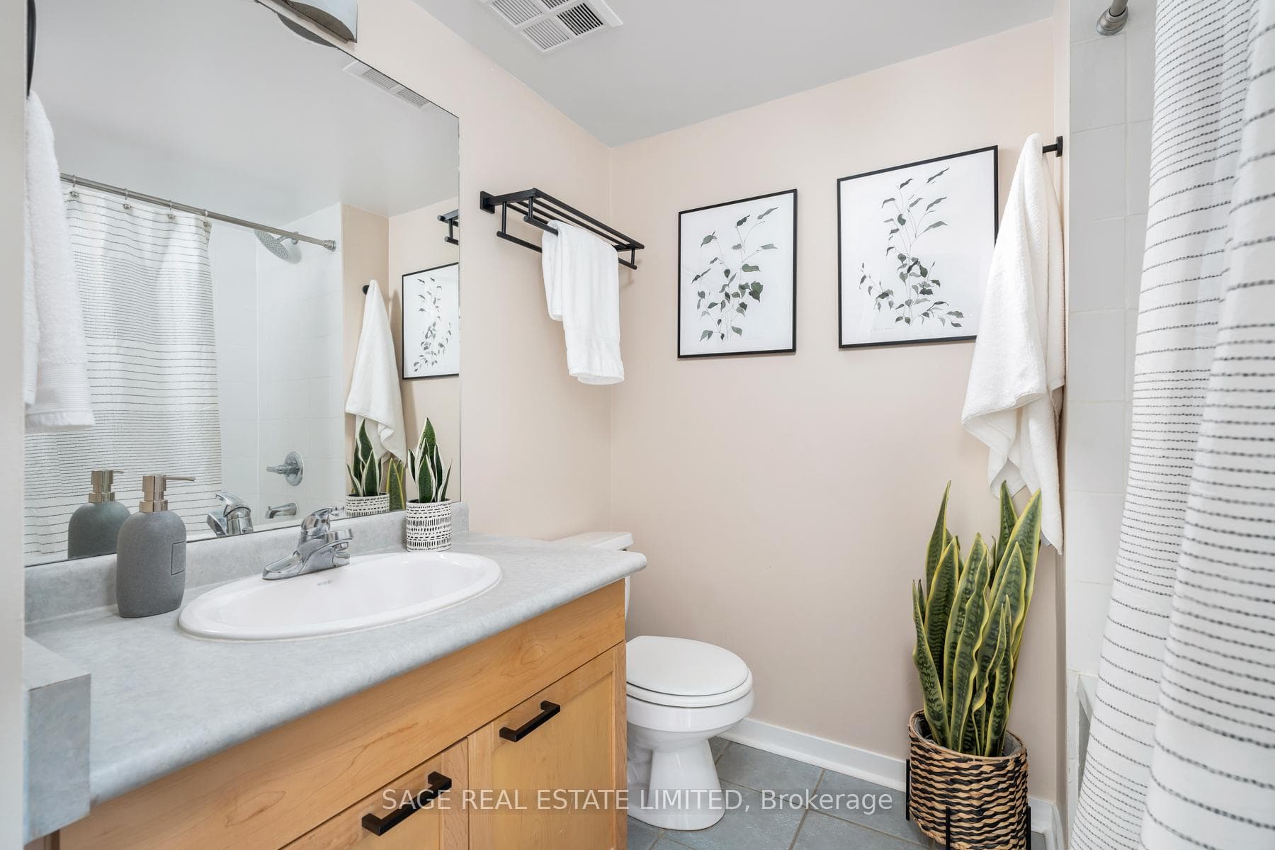 75 Dalhousie Street Unit 510 photo 6