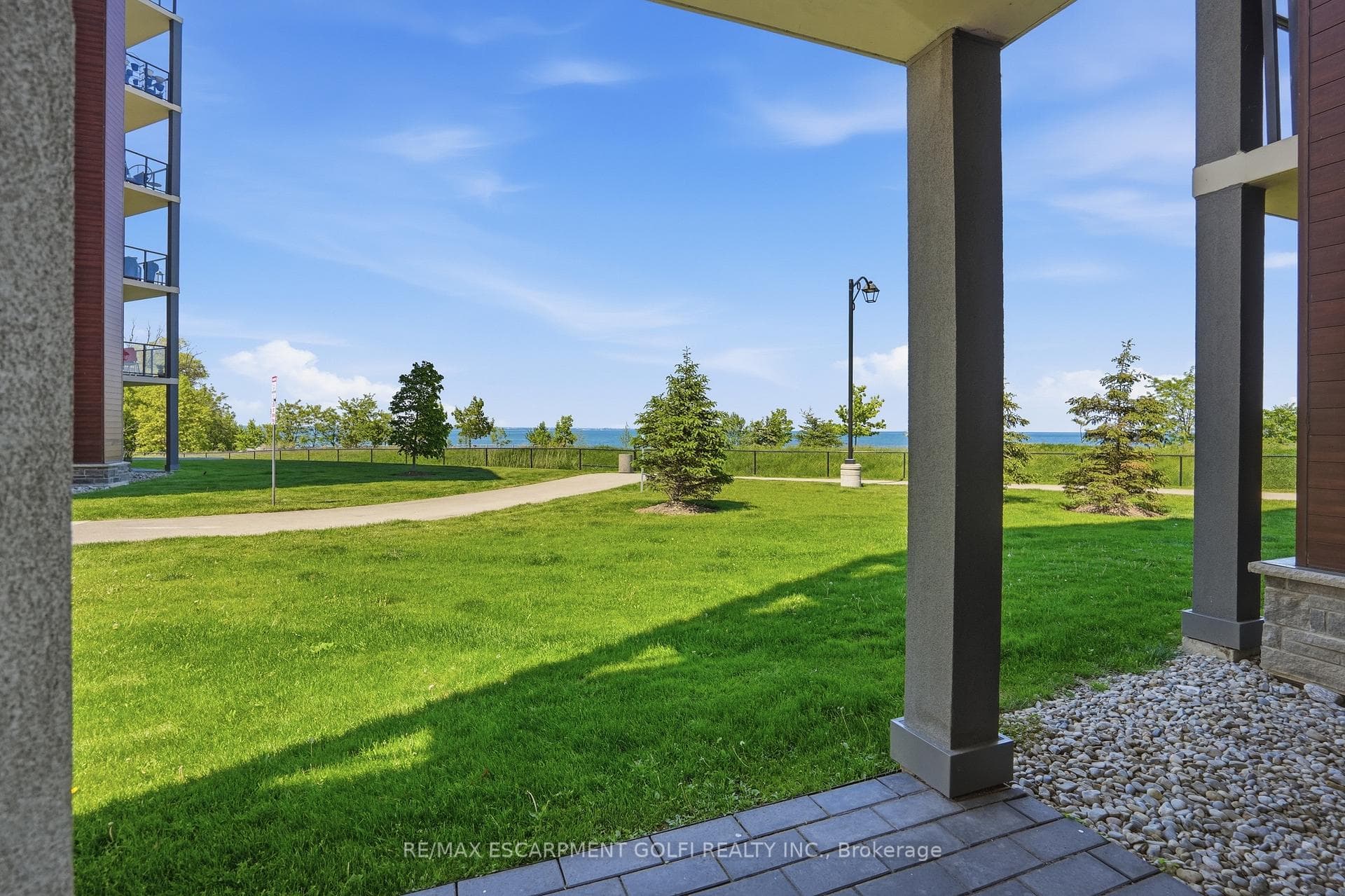 101 SHOREVIEW Place Unit 129 photo 2