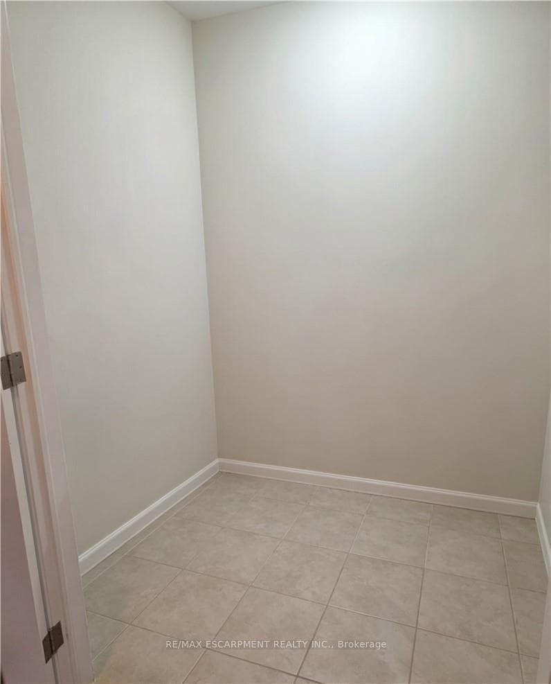 6 Chestnut Drive Unit 9 photo 18