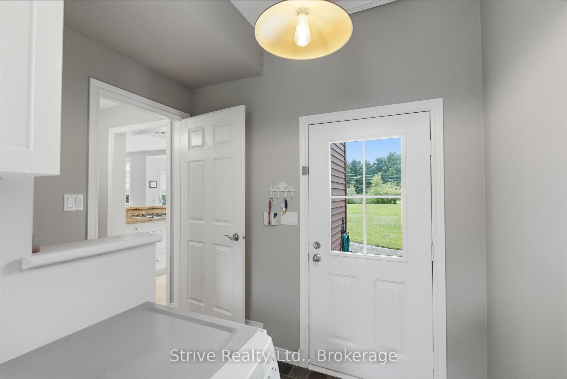 619 Mill Street photo 30