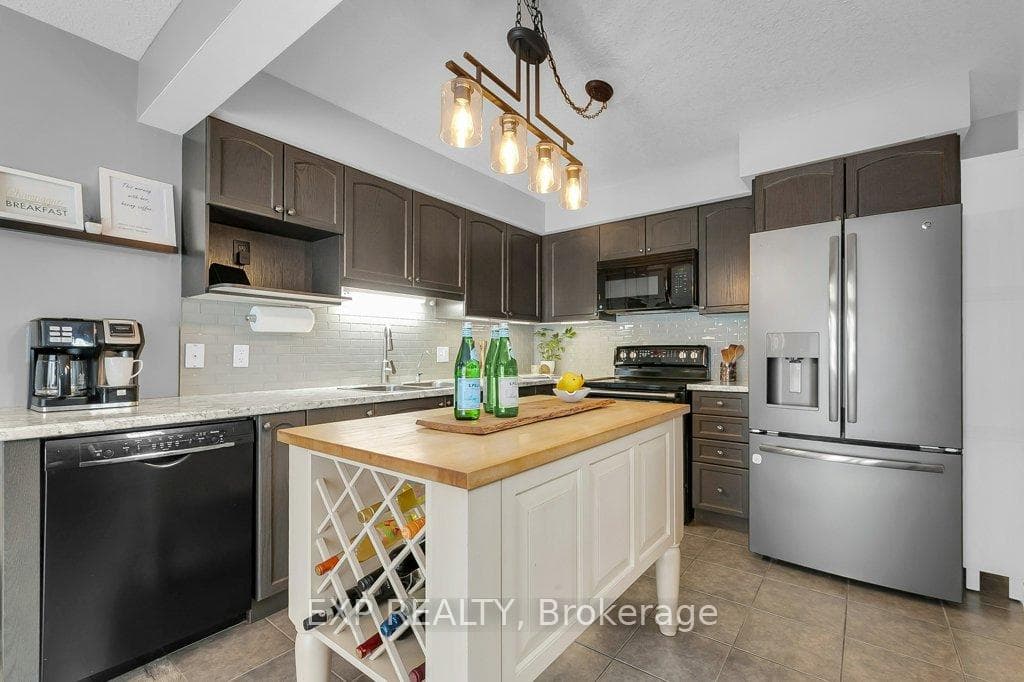 332 Fallowfield Drive photo 4