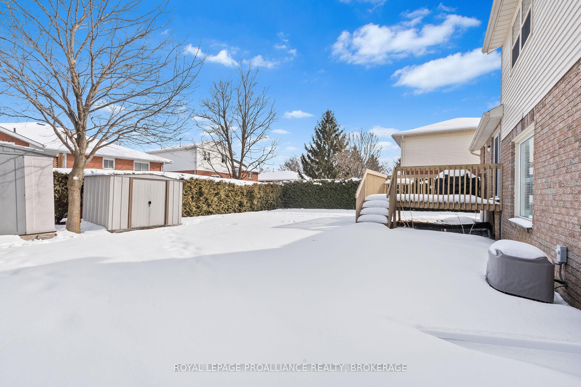 113 Greenlees Drive photo 43