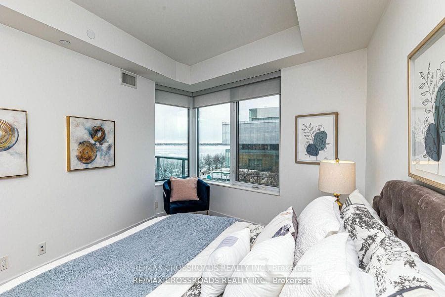 55 Merchants' Wharf Way Unit 531 photo 25