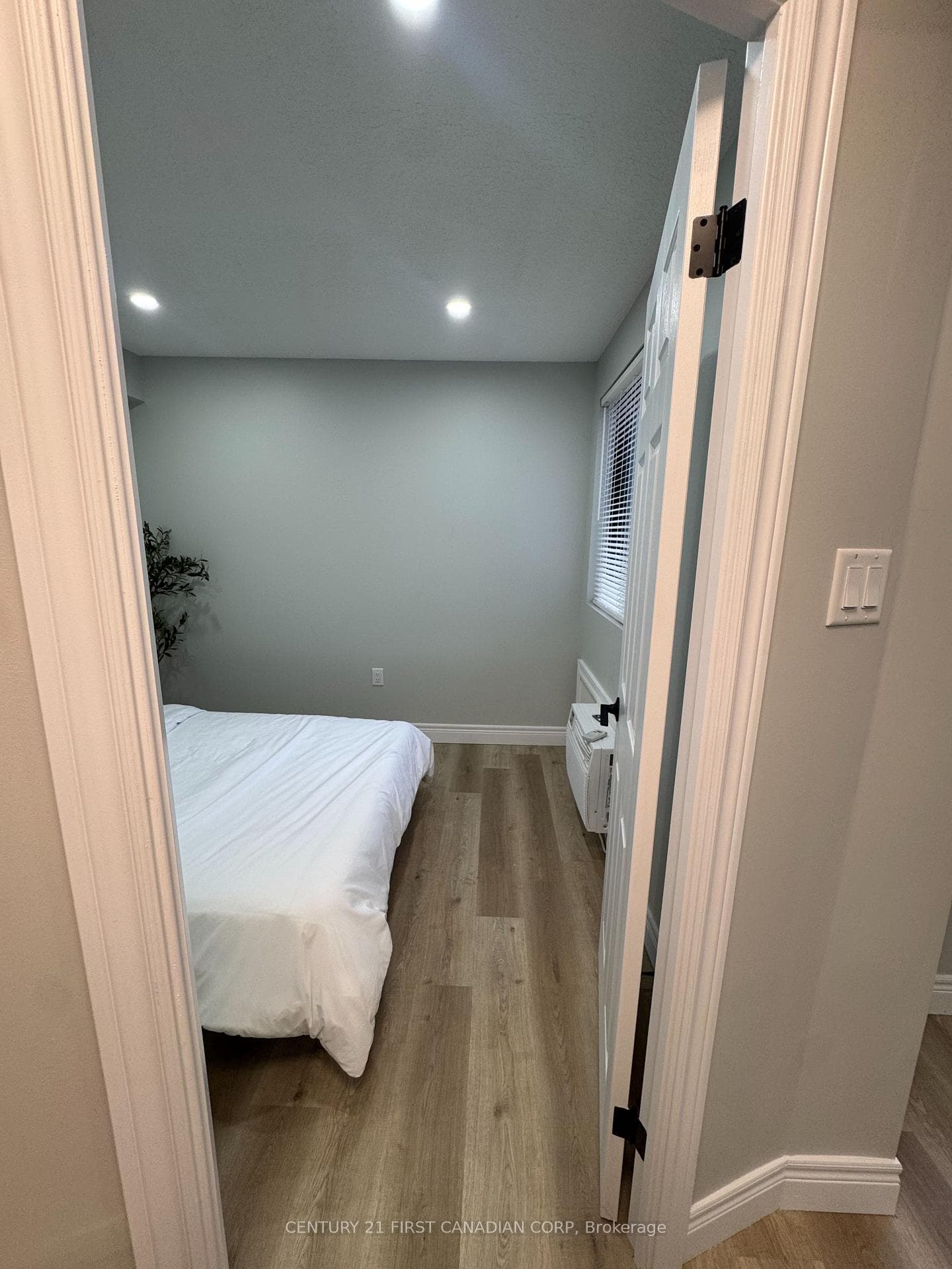 1600 Adelaide Street Unit 107 photo 31