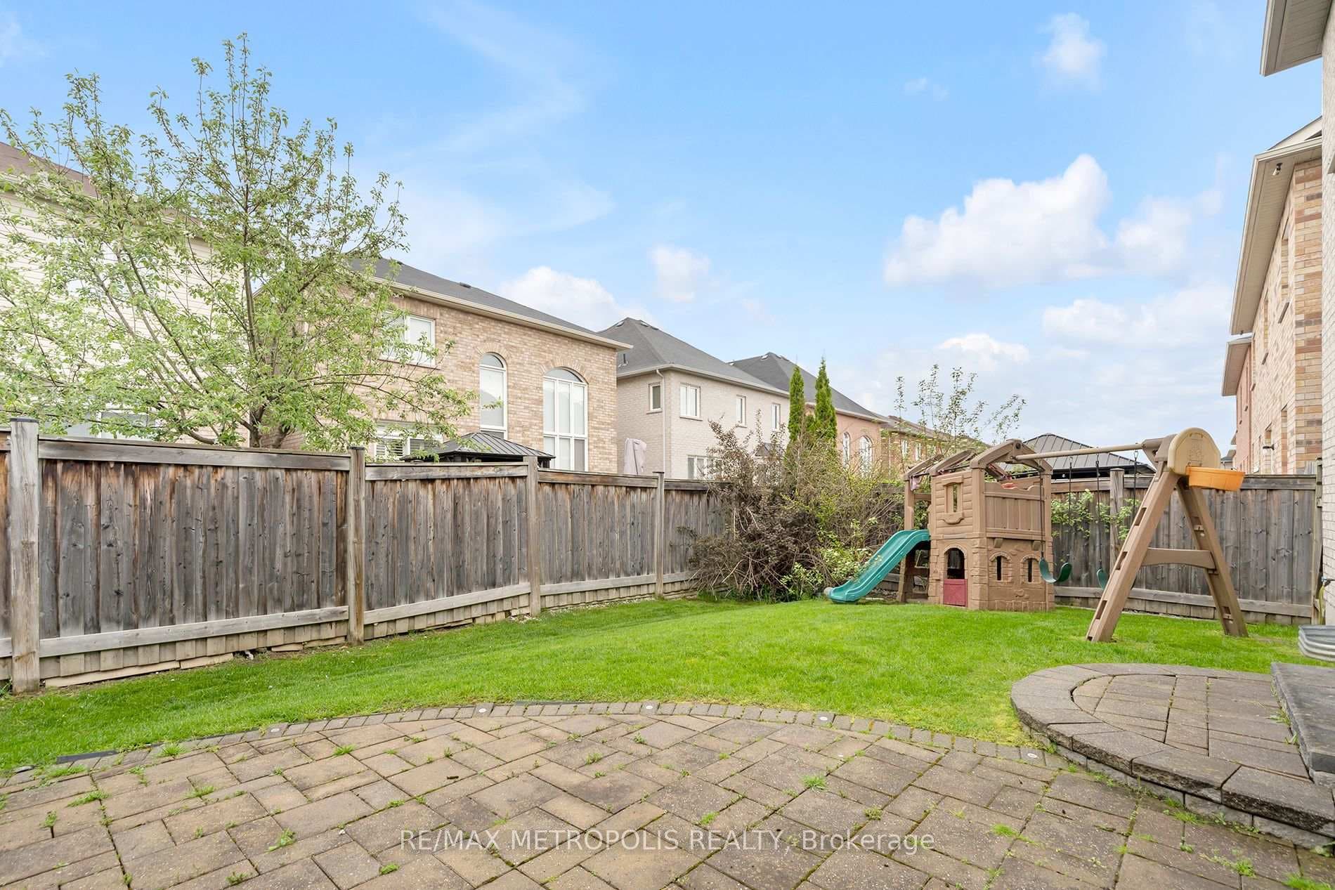52 Gamble Drive photo 28
