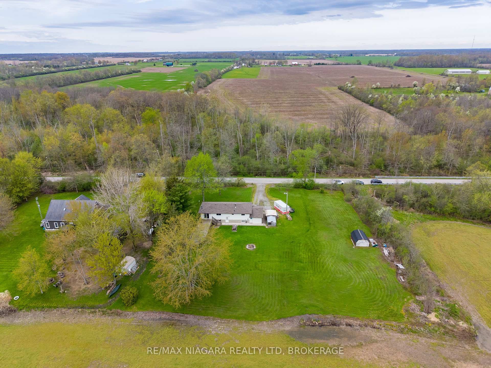 1506 Ott Road photo 40