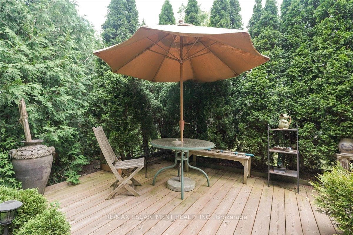 5224 Thornburn Drive photo 18